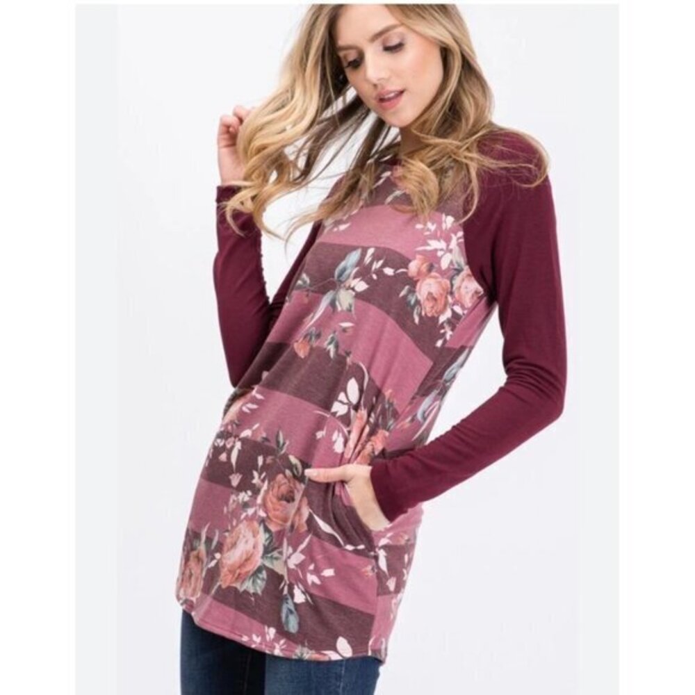 Long Sleeve Floral Tunic Top By Hailey & Co Size L
